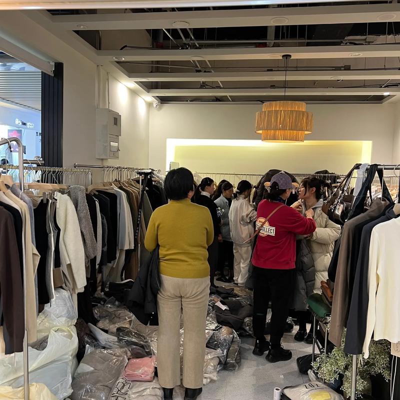 把握流行趋势，开启邯郸服装批发新篇章